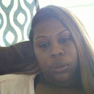 Meet your Posher, Nadia